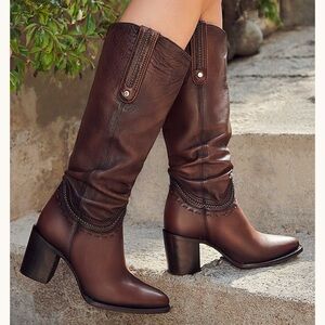 Cuadra TALL WRINKLED BROWN LEATHER KNEE HIGH BOOT